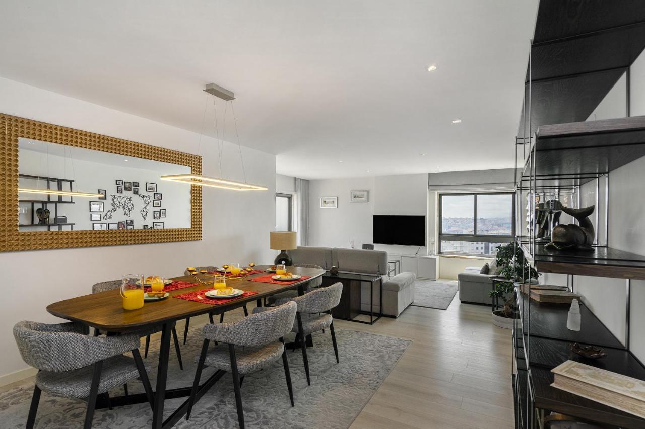 Whome Family Condo - Urban Retreat With Parking, Ac, Elevator In Great Location Lisboa المظهر الخارجي الصورة