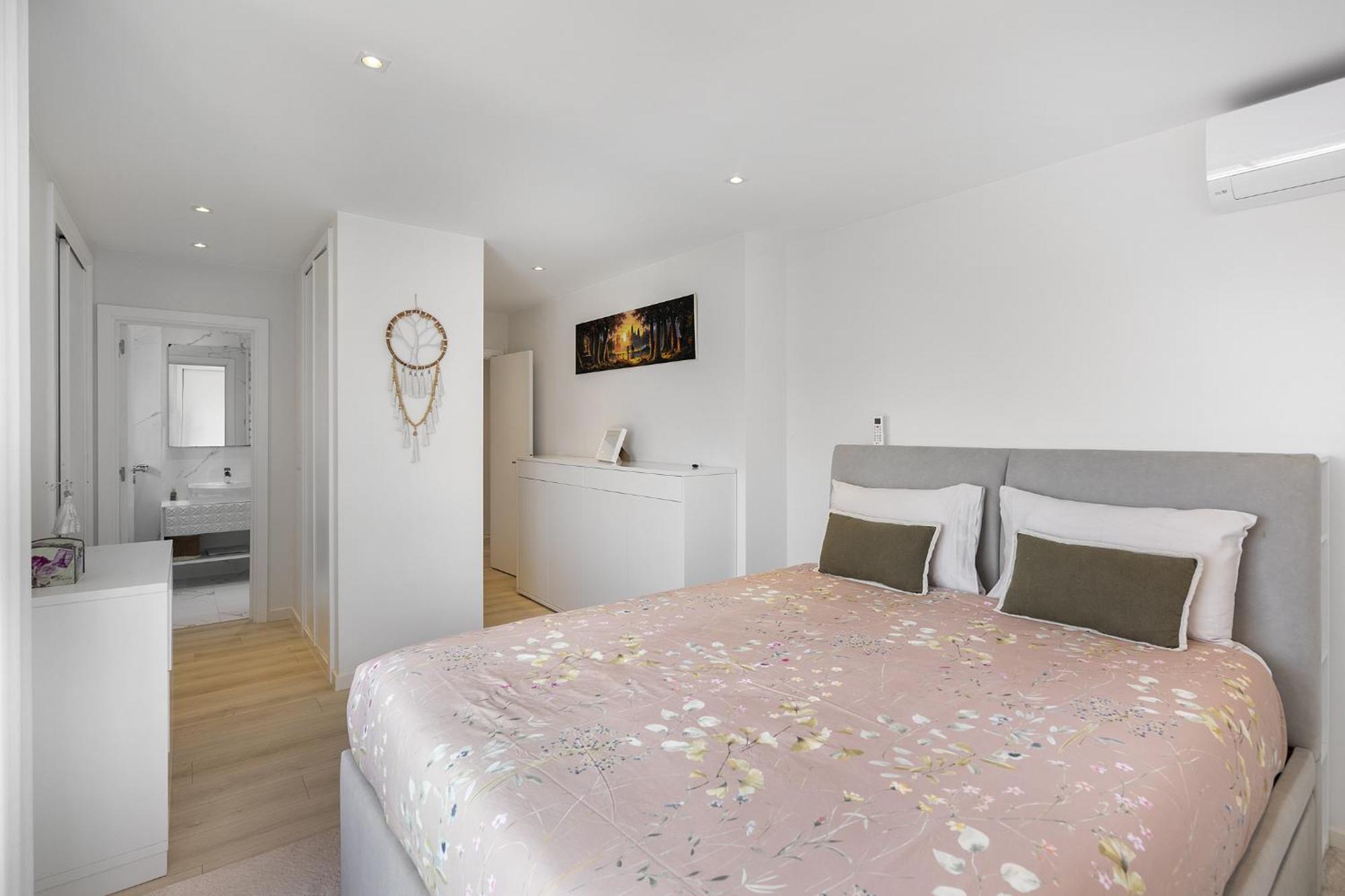 Whome Family Condo - Urban Retreat With Parking, Ac, Elevator In Great Location Lisboa المظهر الخارجي الصورة